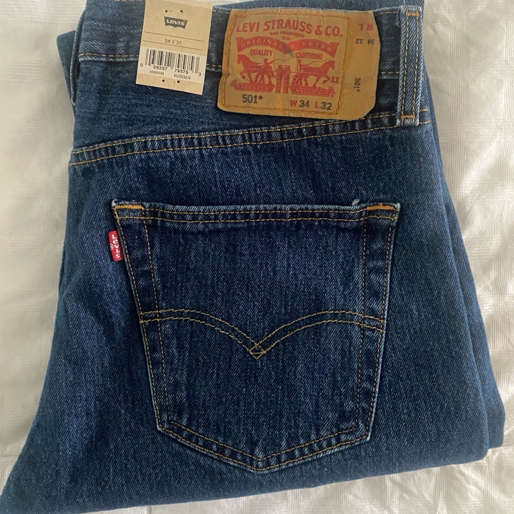 Levi's 501 Original Fit Men's Jeans: 34 W x 32 L: Dark Stonewash - NWT